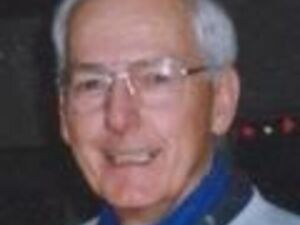 Photo of Gordon English (1926-2016) Photo of Gordon English (1926-2016)