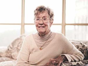 Photo of Julia Levy (1934-2024) Photo of Julia Levy (1934-2024)