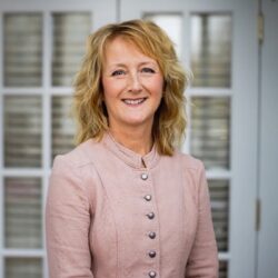 Photo of Laurie Schultz Photo of Laurie Schultz